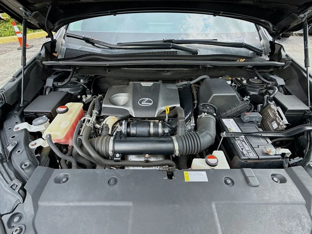 Used 2016 Black Lexus 200t image 31