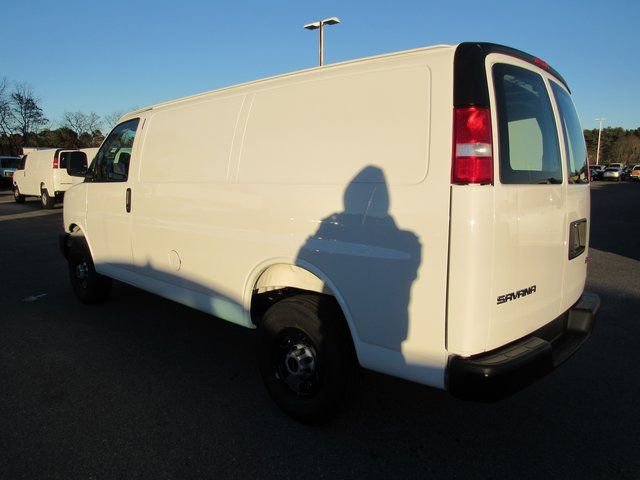 2025 GMC Savana Cargo Work Van - Photo 6