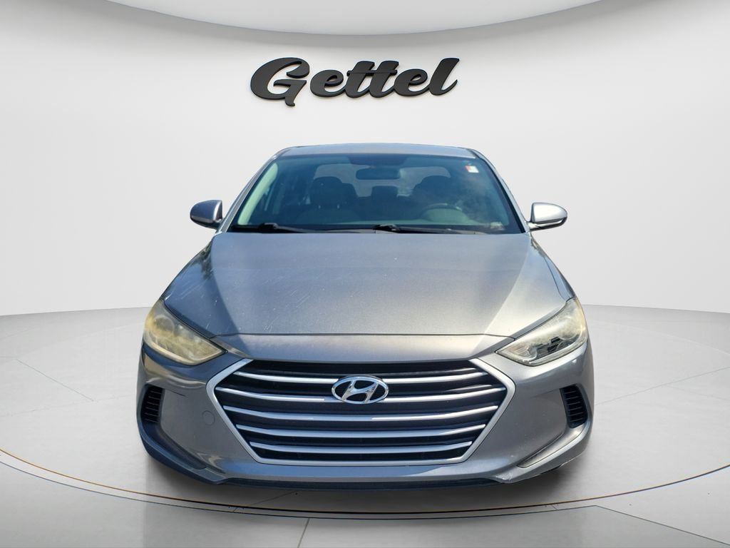Used 2017 Hyundai Elantra SE with VIN KMHD74LFXHU368285 for sale in Bradenton, FL