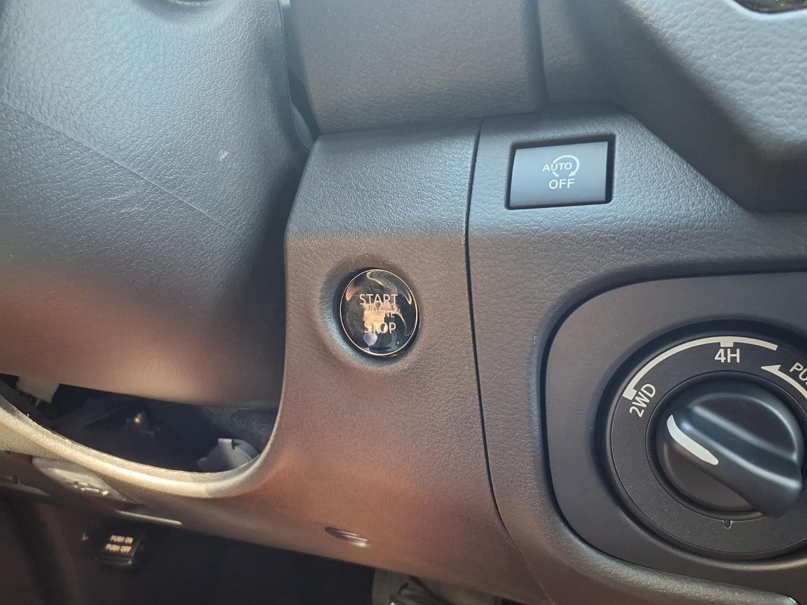 2027 Nissan Frontier photo 21 of 23