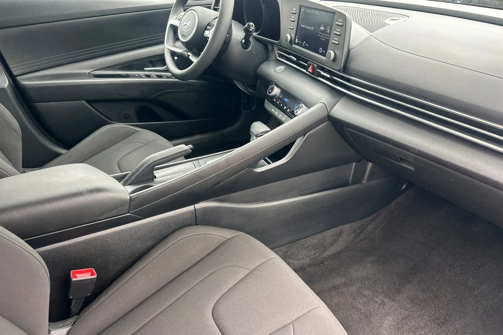 Used 2023 Blue Hyundai SEL image 16
