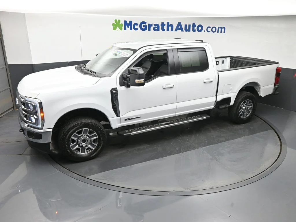 Used 2026 White Ford Lariat image 22