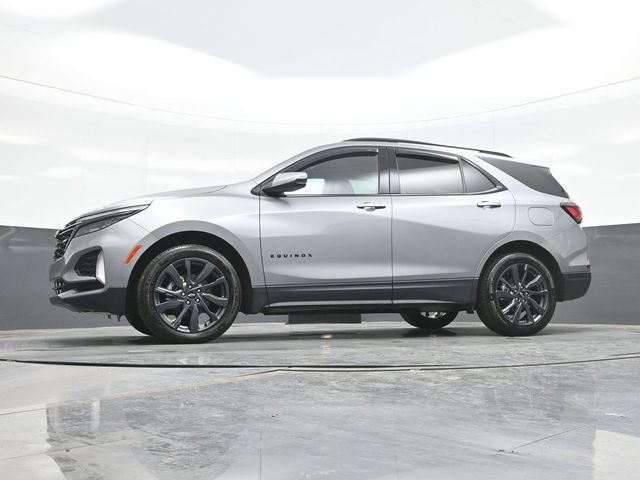 Used 2024 Gray Chevrolet RS image 21