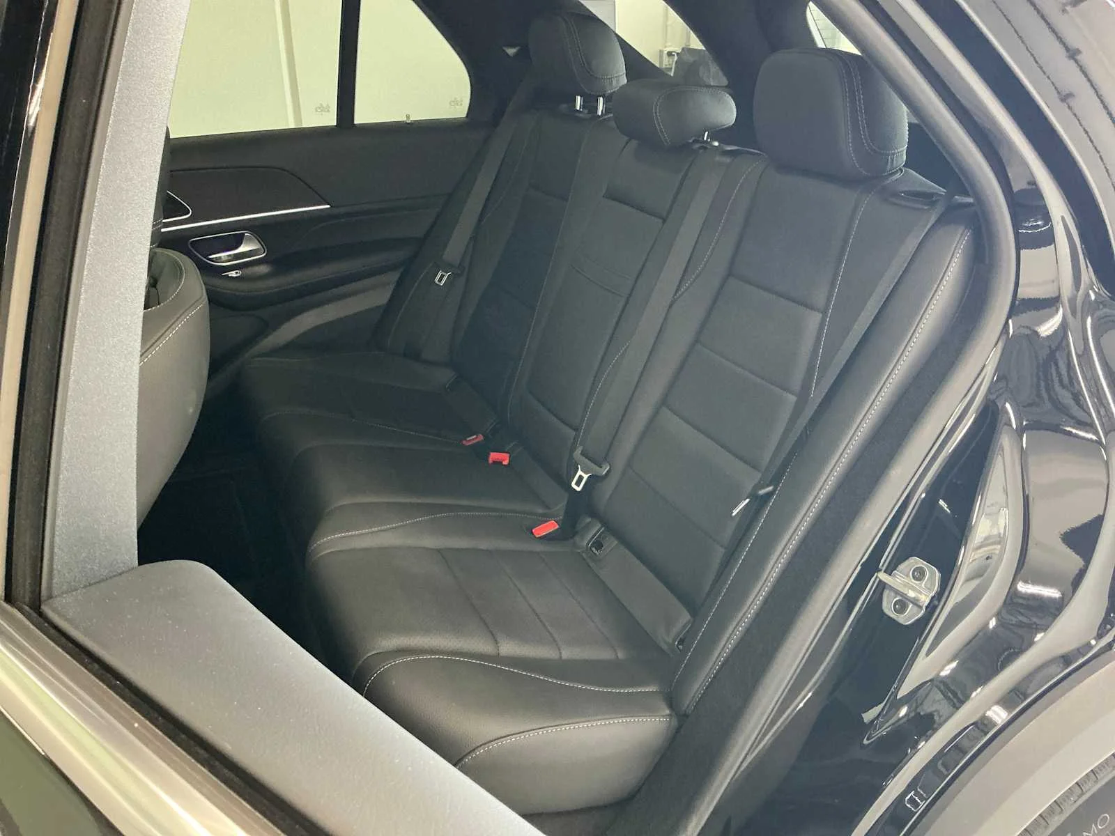 Certified Used 2026 Obsidian Black Metallic Mercedes-Benz GLE 350 image 25