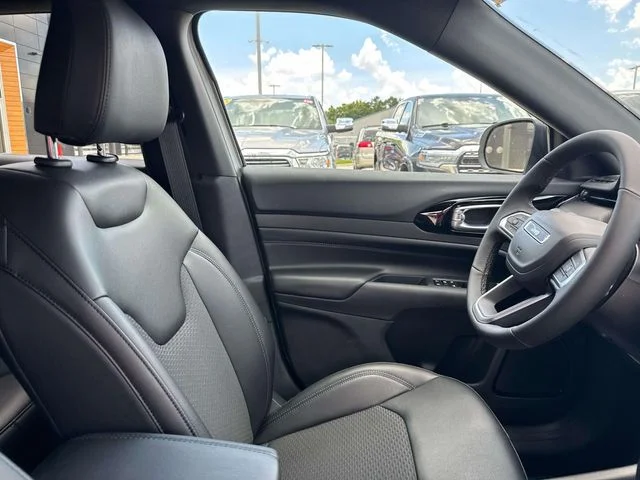 New 2026 Silver Jeep Latitude image 12