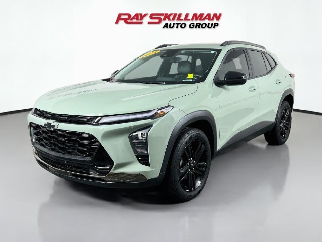 2025 Chevrolet Trax Activ - Photo 3