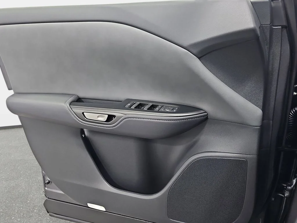 New 2026  Lexus 450e Premium image 25