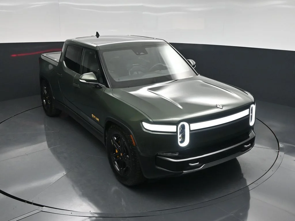 Certified Used 2022 Green Rivian Adventure image 38