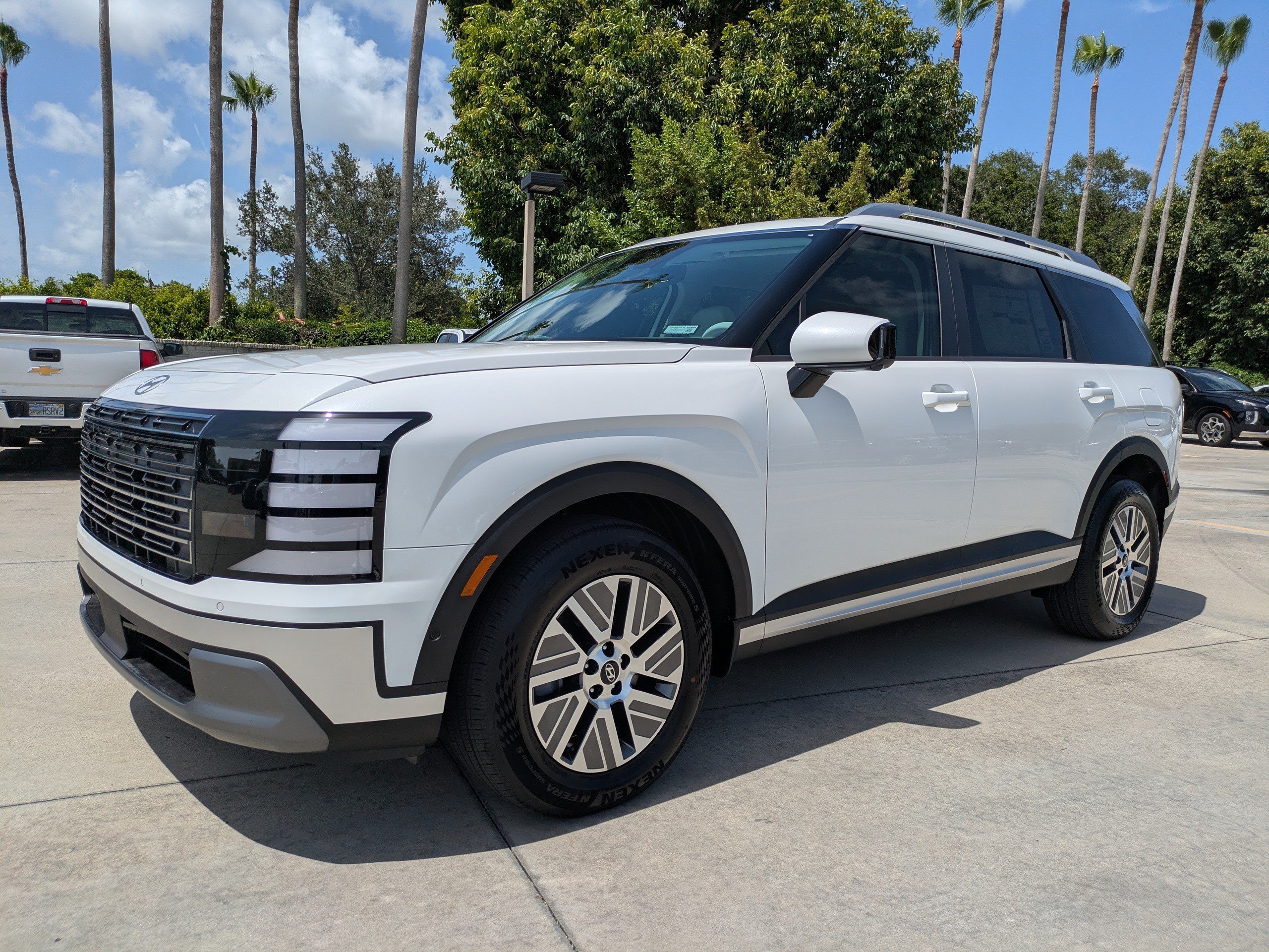 New 2026 Creamy White Pearl Hyundai SEL Premium 7P image 5