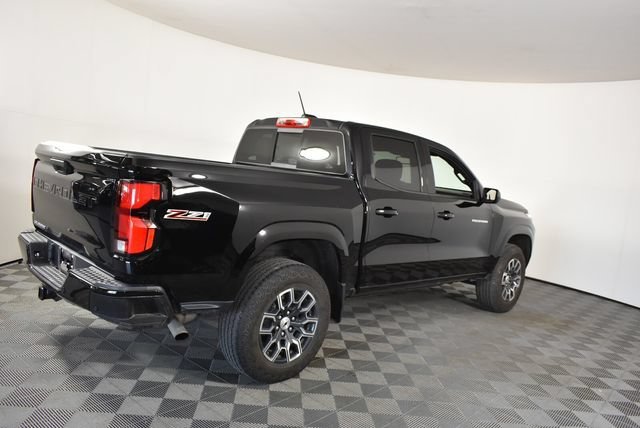 2023 Chevrolet Colorado Z71 - Photo 7