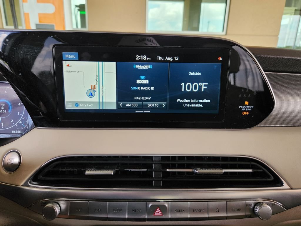 Used 2021 Hyper White Hyundai Calligraphy image 18