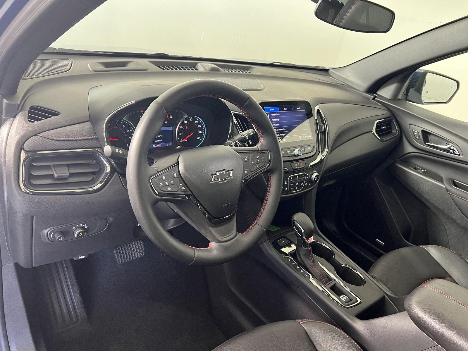 Used 2024 Lakeshore Blue Metallic Chevrolet RS image 3
