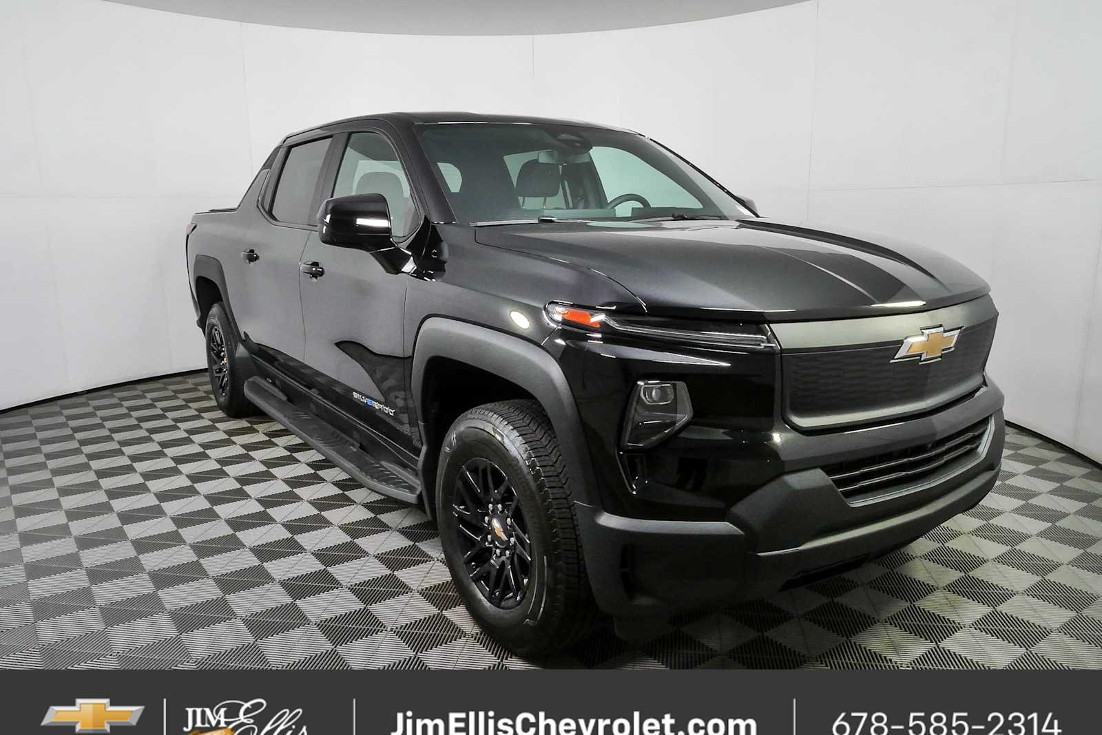 2024 Chevrolet Silverado EV Work Truck 4WT's photo