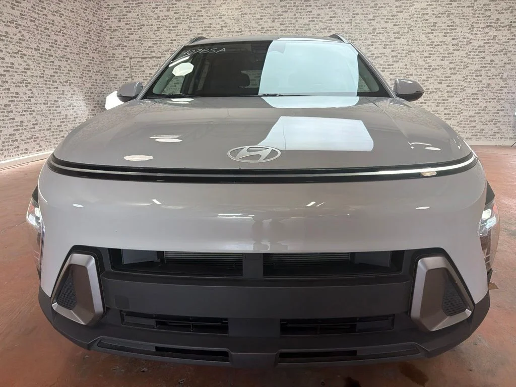 Used 2024 Cyber Gray Metallic Hyundai SEL image 2