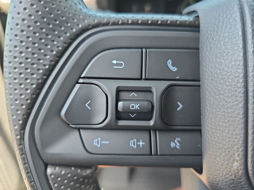 Used 2026 Black Toyota SR5 image 19