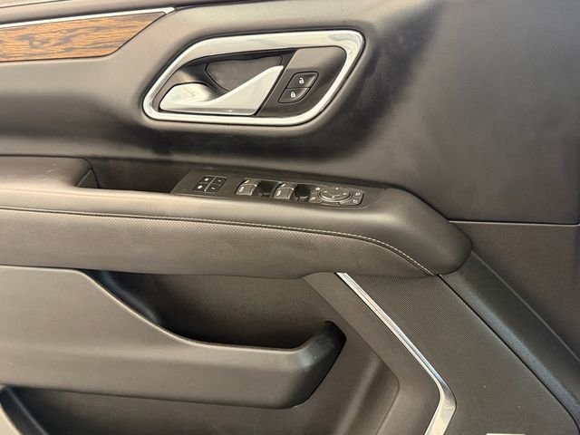 Used 2022 Beige Chevrolet Premier image 18