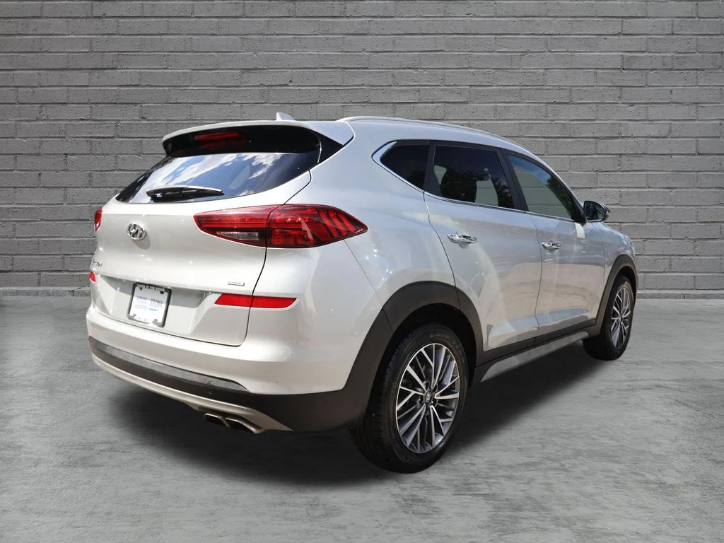 Used 2020 Silver Hyundai Limited image 3