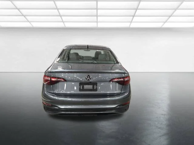 Used 2024  Volkswagen 1.5T SE image 5