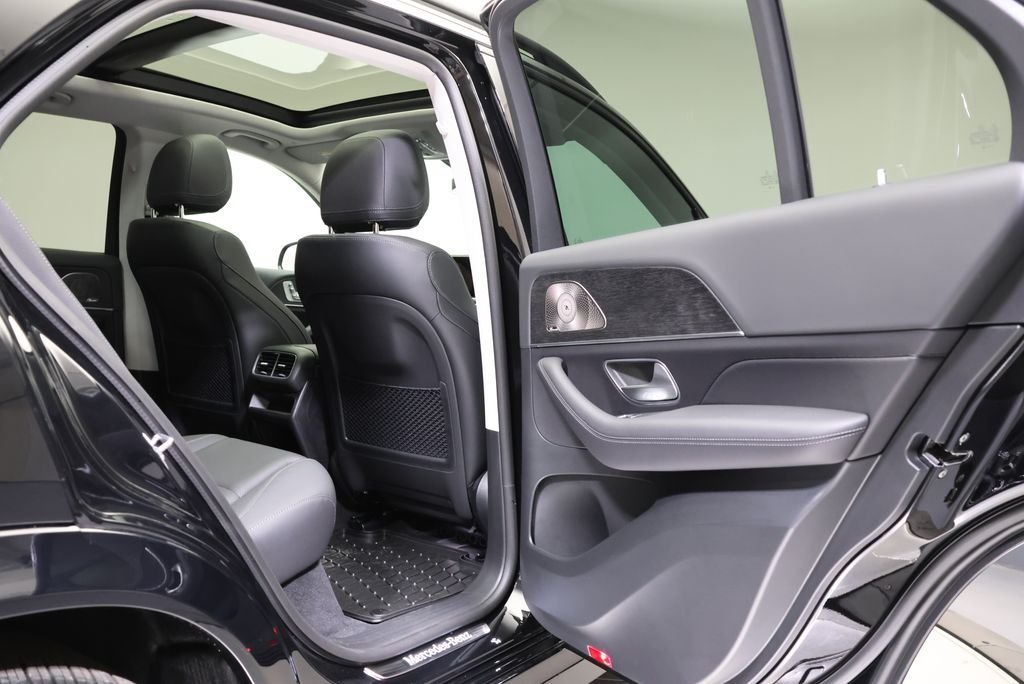 Used 2026 Black Mercedes-Benz GLE 350 image 53