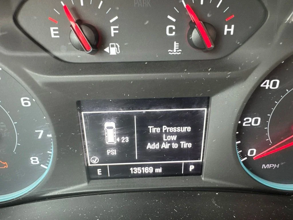 Used 2018 Red Chevrolet LT image 12