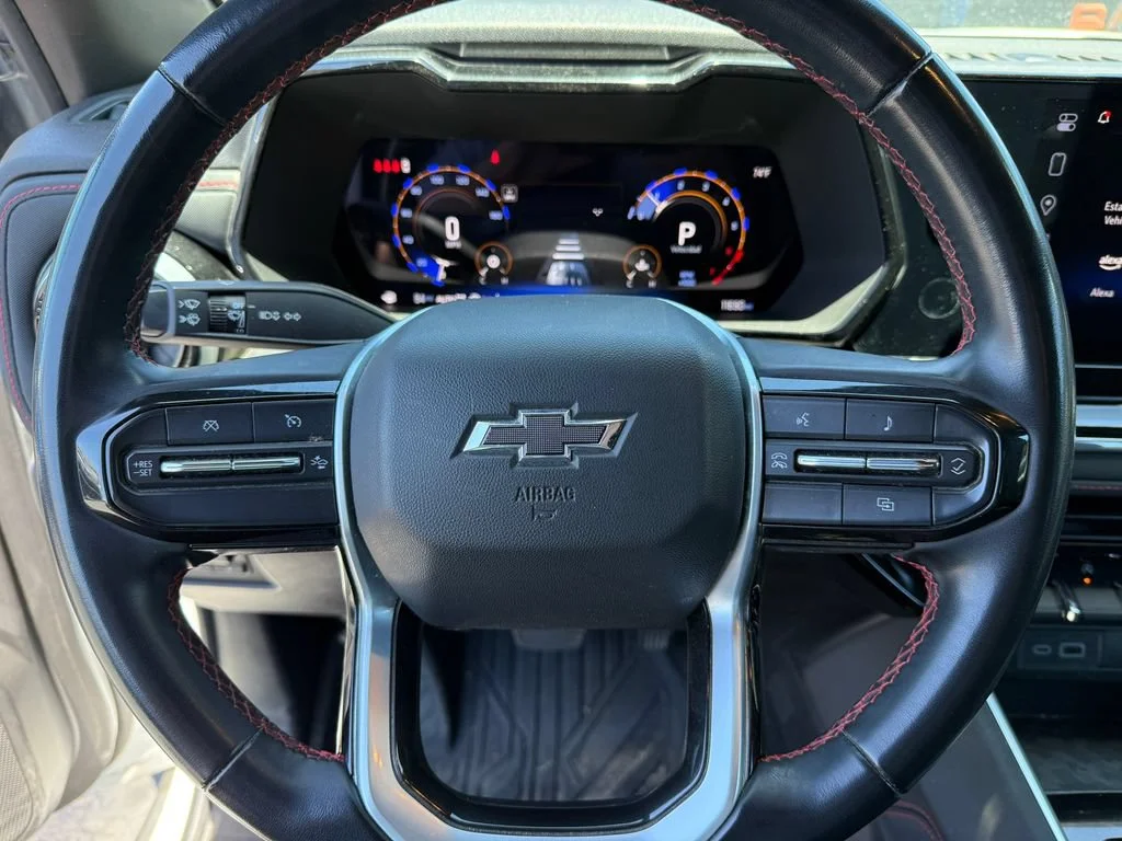 Used 2024 Summit White Chevrolet Z71 image 19
