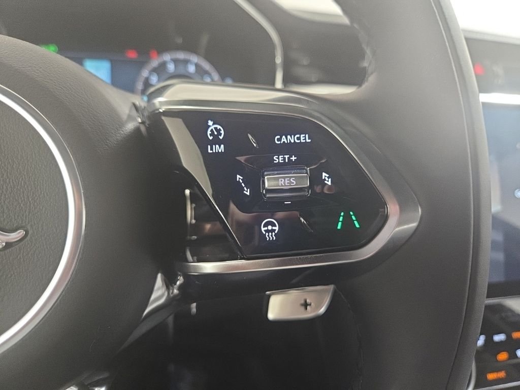 2026 Jaguar F-Pace R-Dynamic S - Photo 12