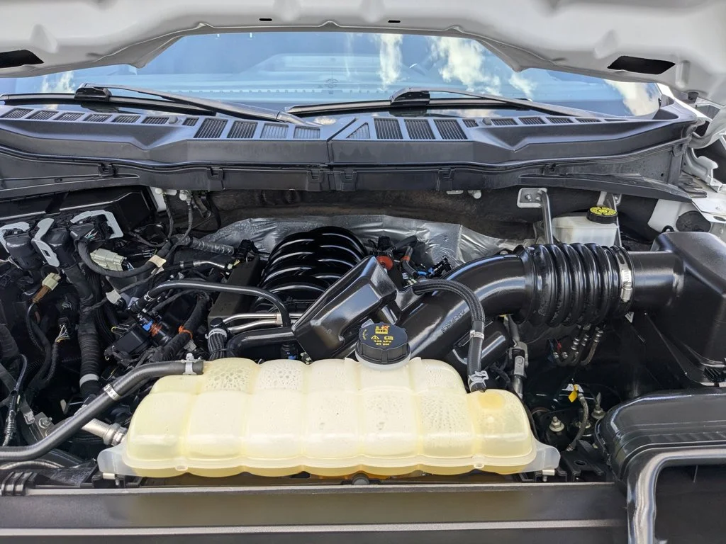 Used 2023  Ford XL 2WD SuperCrew 5.5