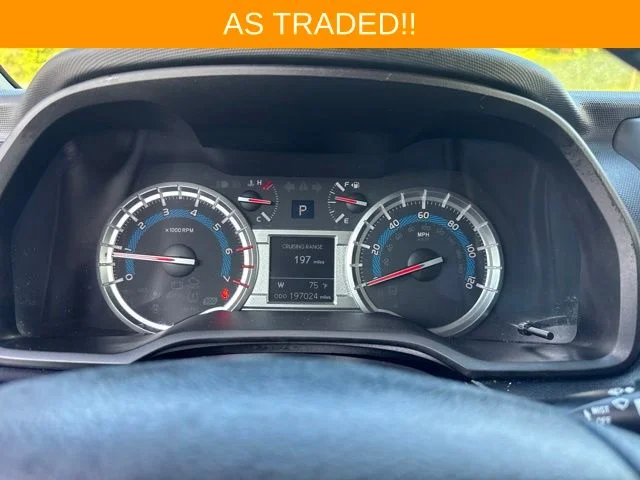 Used 2016 White Toyota SR5 image 24