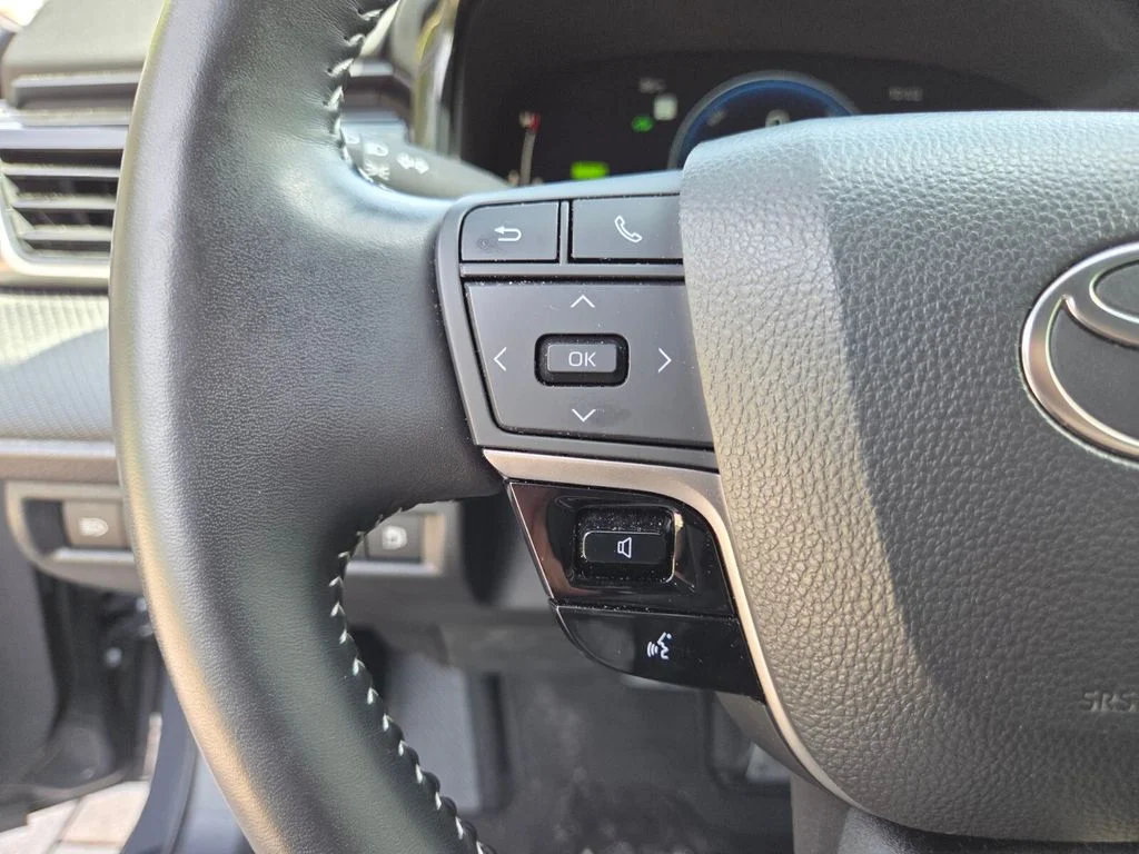 Used 2025 Gray Toyota SE image 29