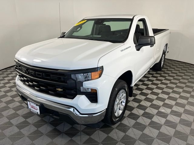 Used 2023 White Chevrolet WT image 3