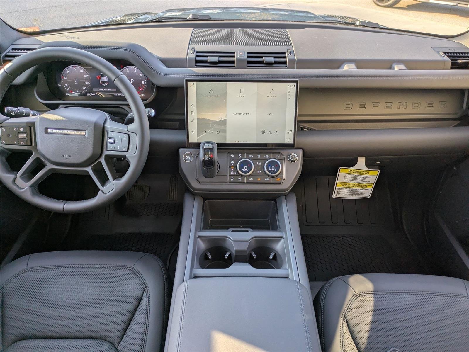 Used 2026 Tasman Blue Metallic Land Rover S image 29