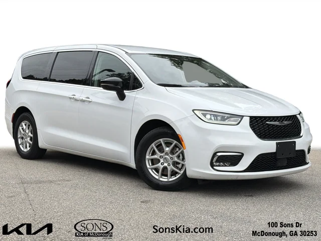 2024 Chrysler Pacifica Touring L