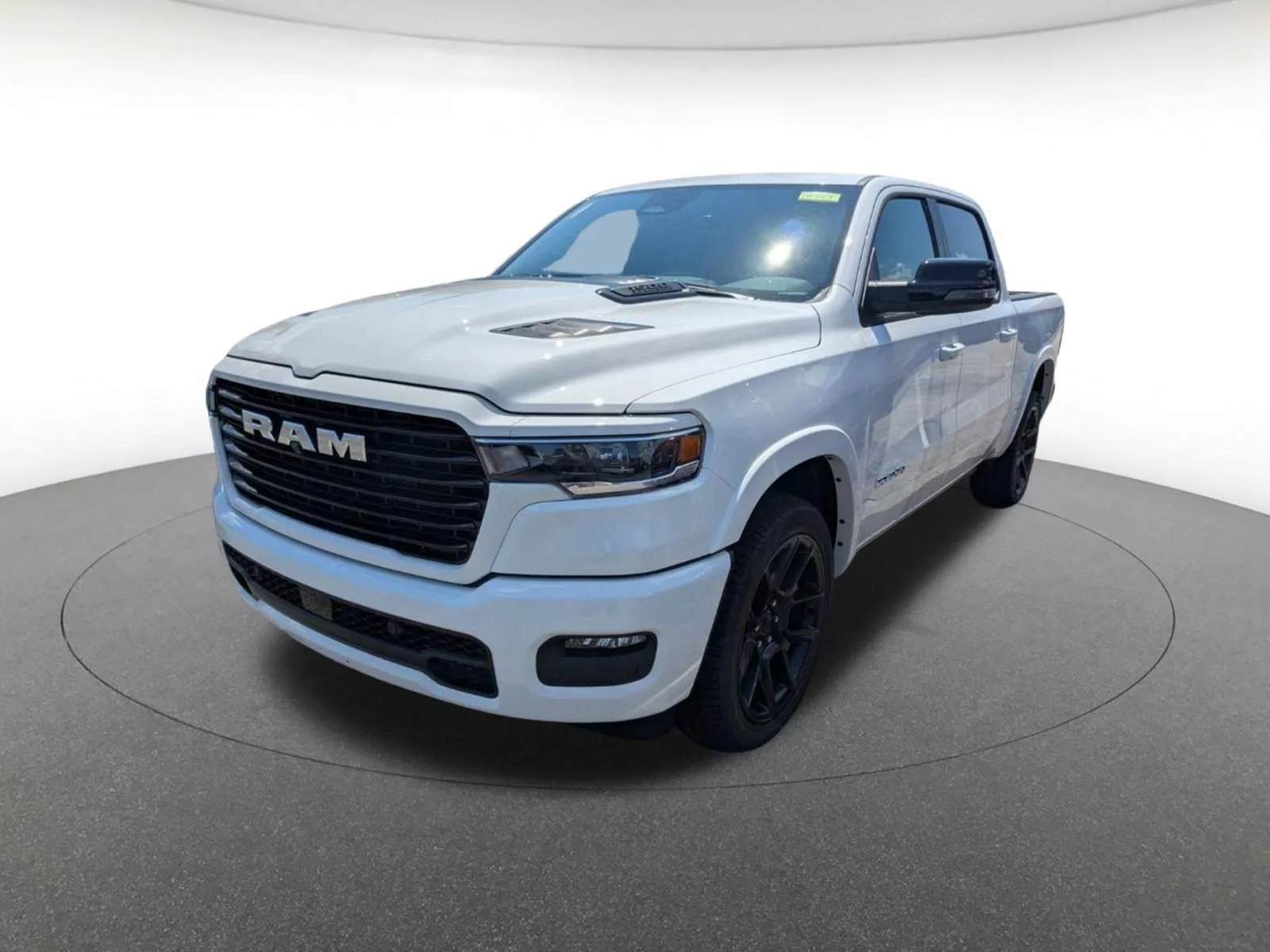 2026 RAM 1500 Laramie - Photo 6