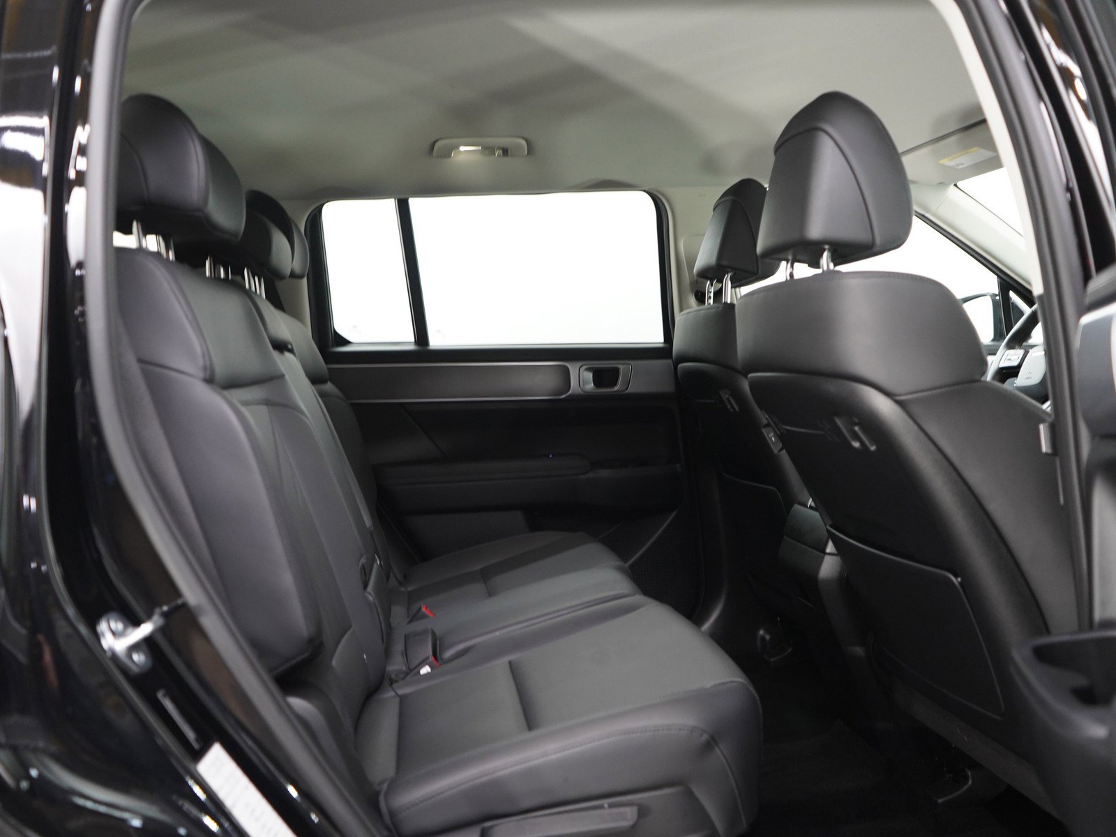 2026 Hyundai Santa Fe SEL - Photo 14