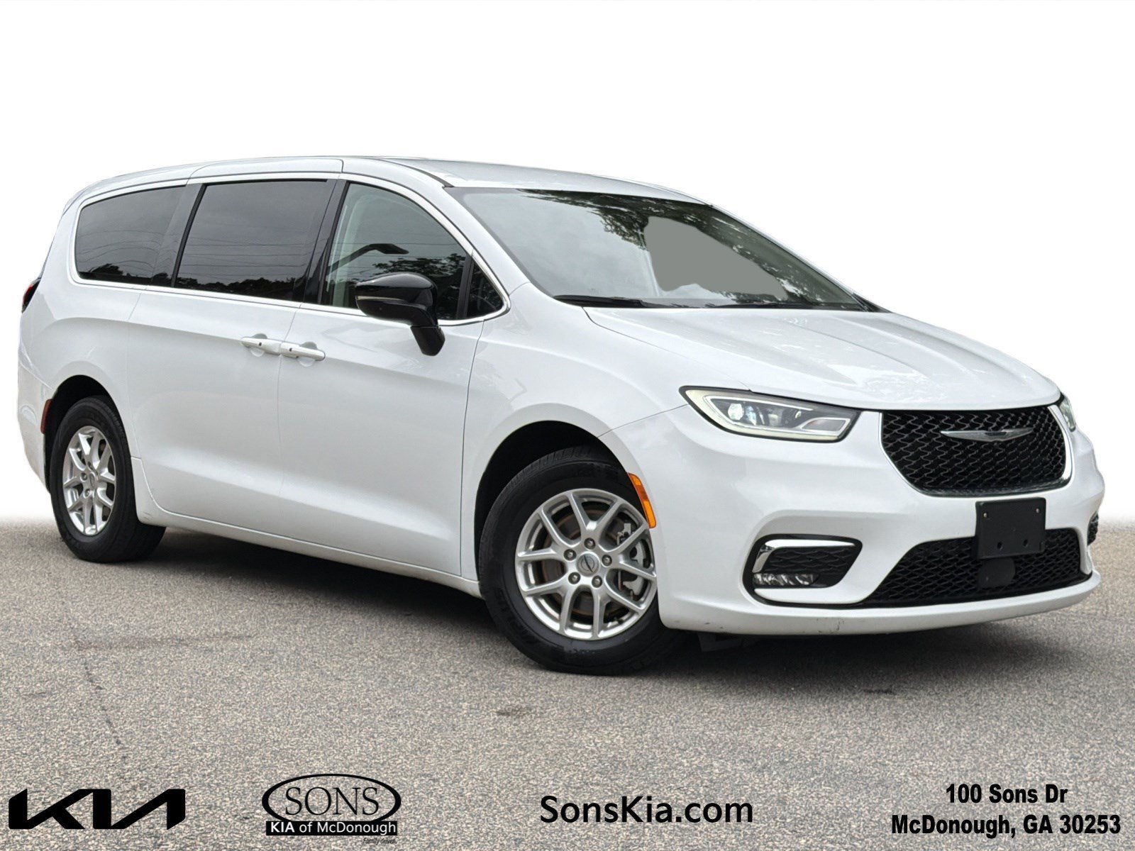 2024 Chrysler Pacifica Touring L