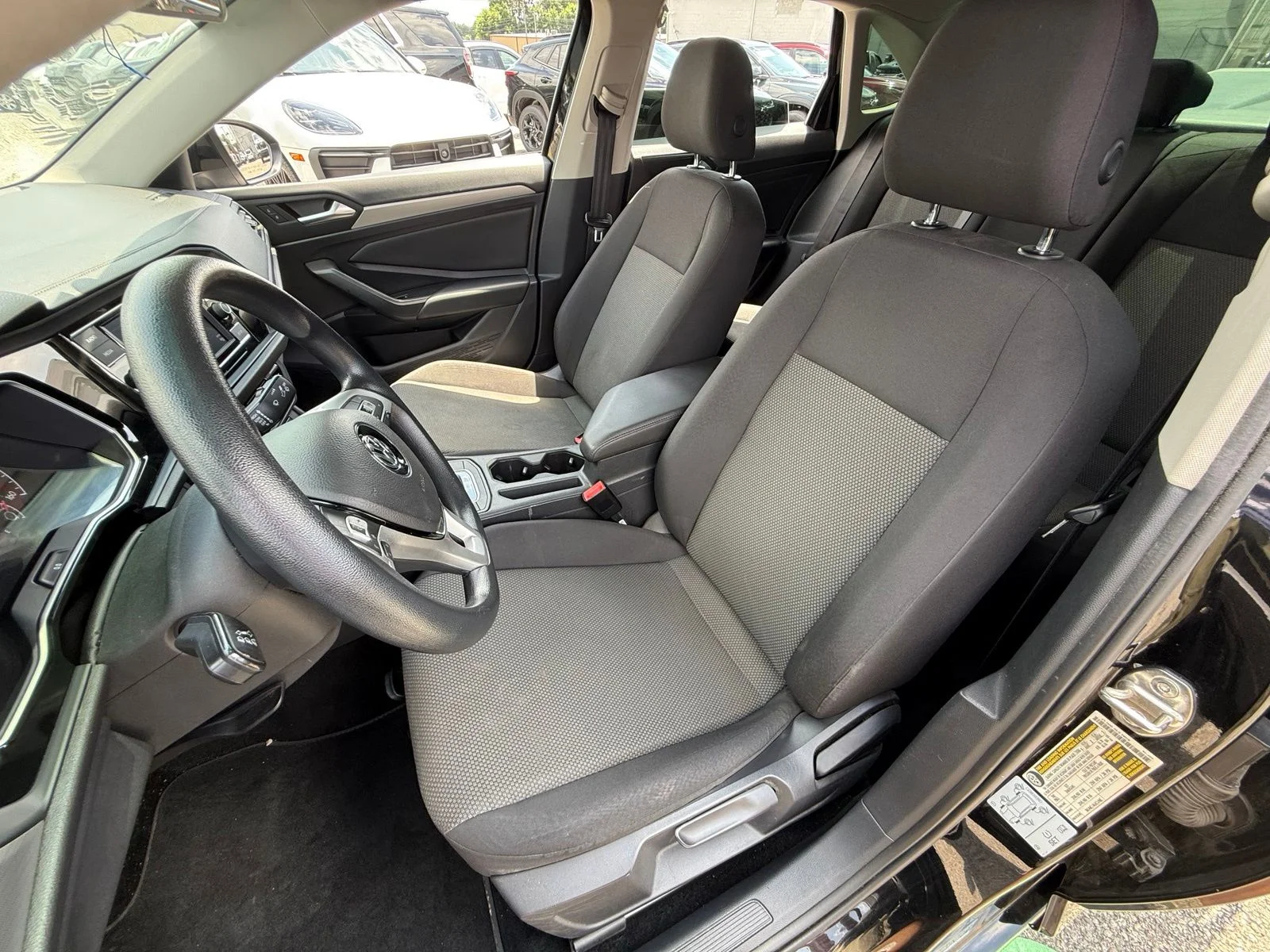 Used 2019 Black Volkswagen 1.4T S image 15