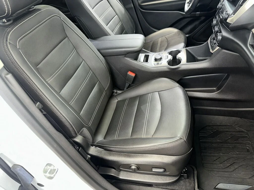 2023 GMC Terrain Denali - Photo 36