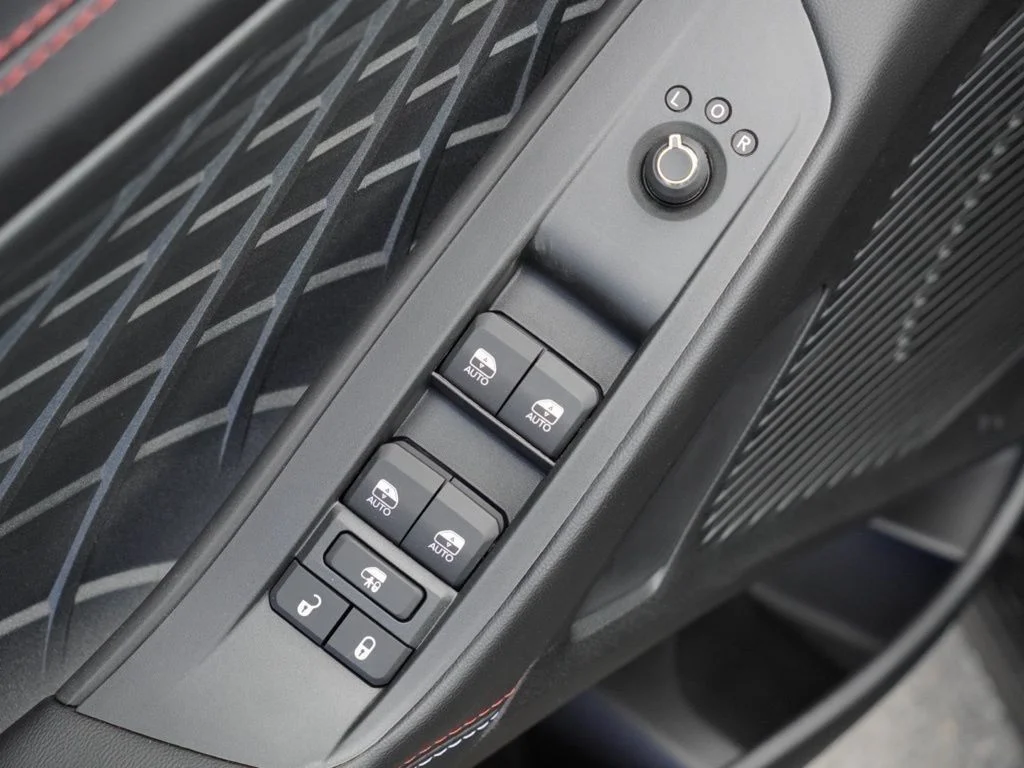 New 2026 After Dark Exterior Paint Dodge R/T Scat Pack image 10