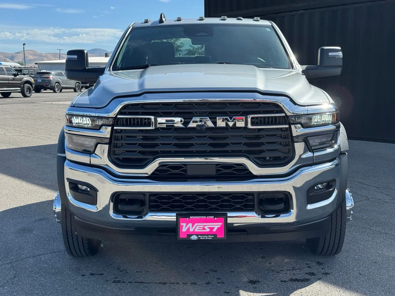 New 2027 Granite Crystal Metallic Clearcoat RAM Tradesman image 2