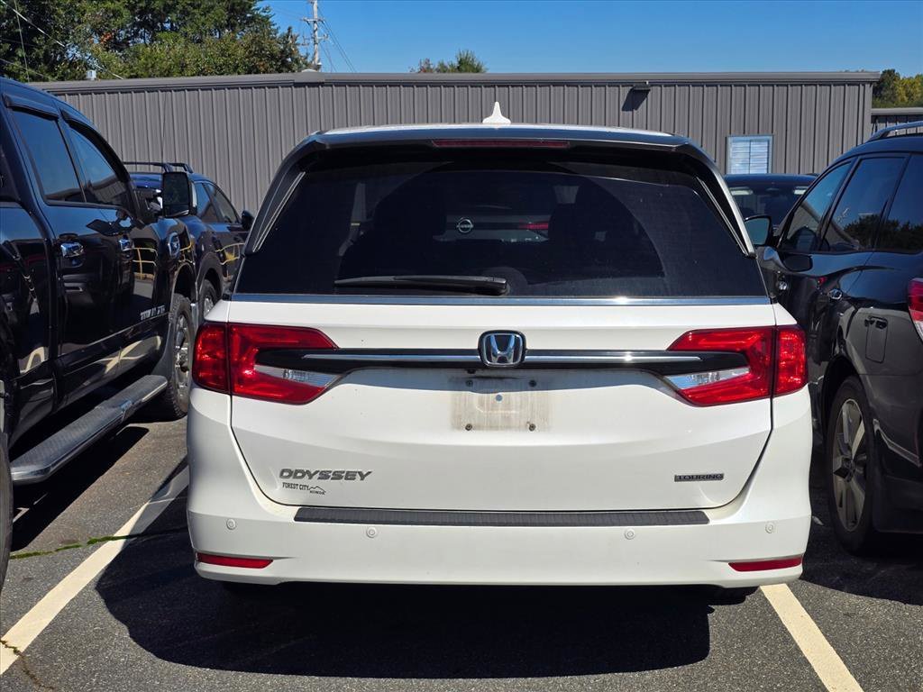 Used 2023  Honda Touring image 11