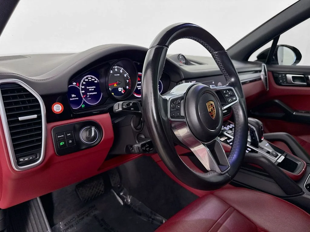 Used 2022 Black Porsche Platinum Edition image 9