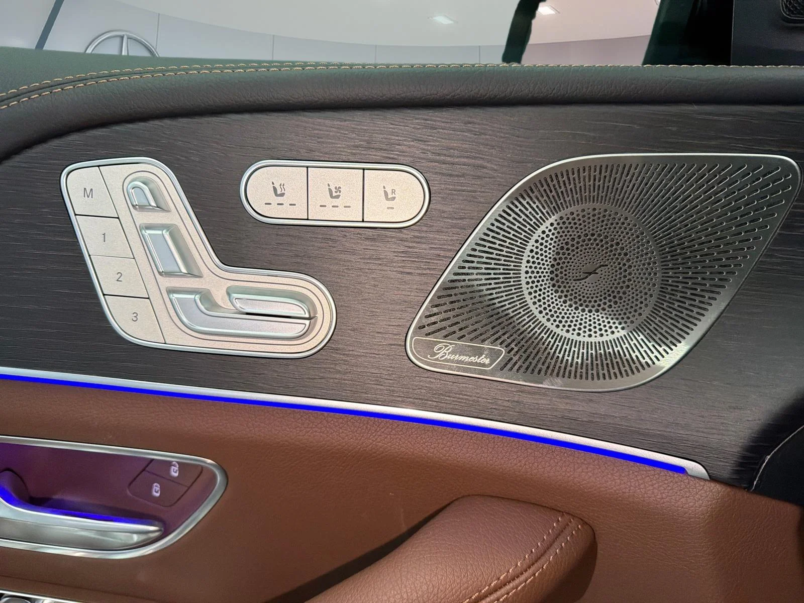 New 2026 Silver Mercedes-Benz GLE 450 4MATIC SUV image 15