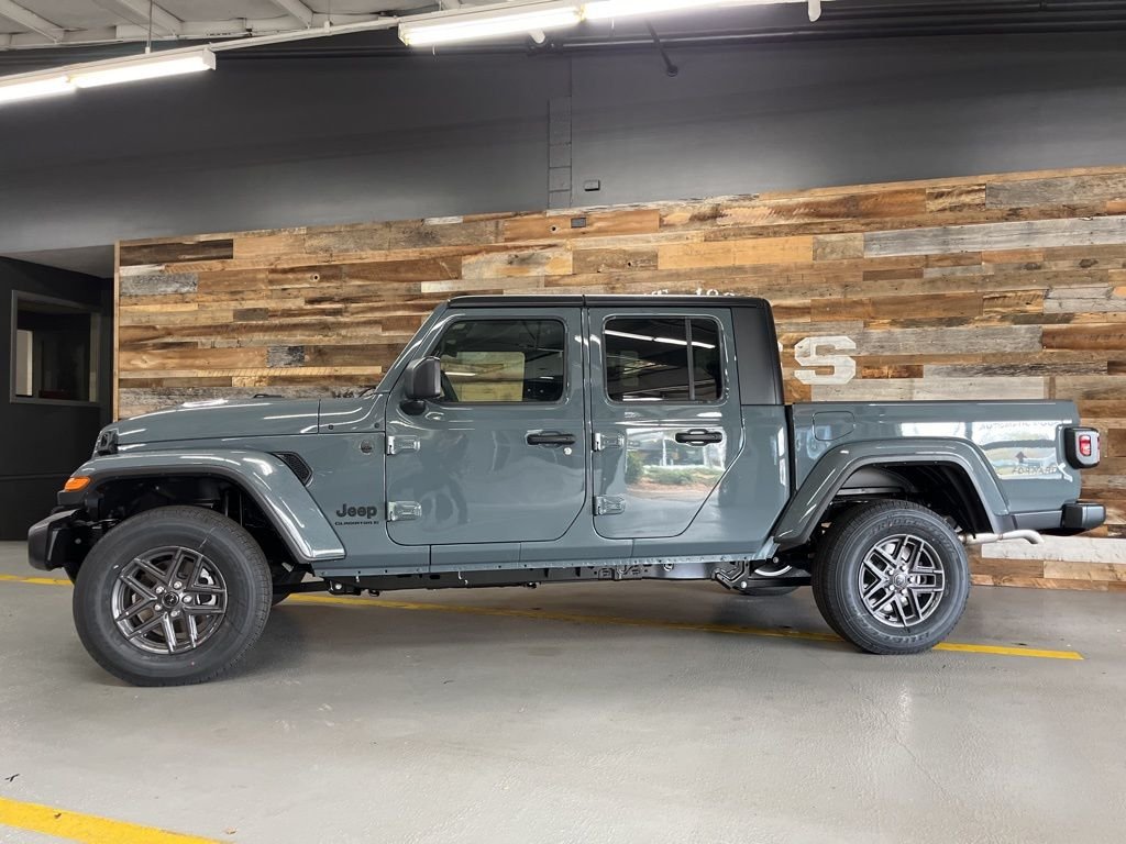 2026 Jeep Gladiator Sport S - Photo 18