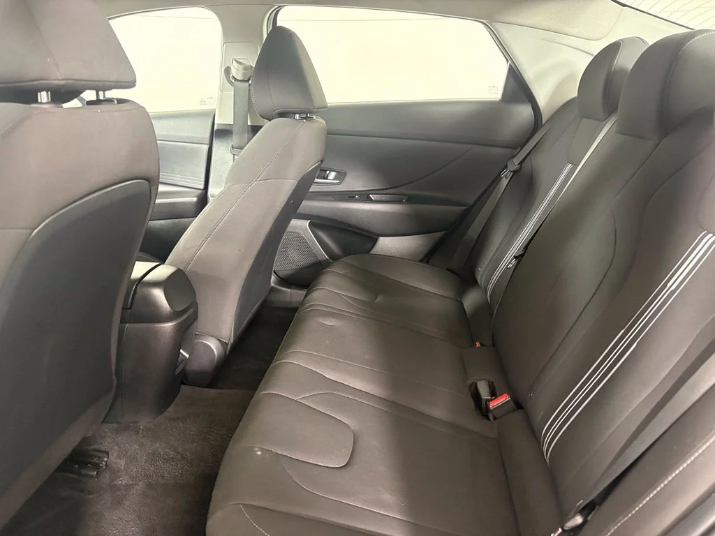 Used 2024 Silver Hyundai SEL image 36