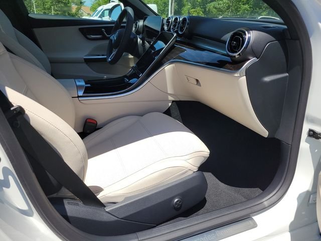 New 2026 White Mercedes-Benz C 300 image 11