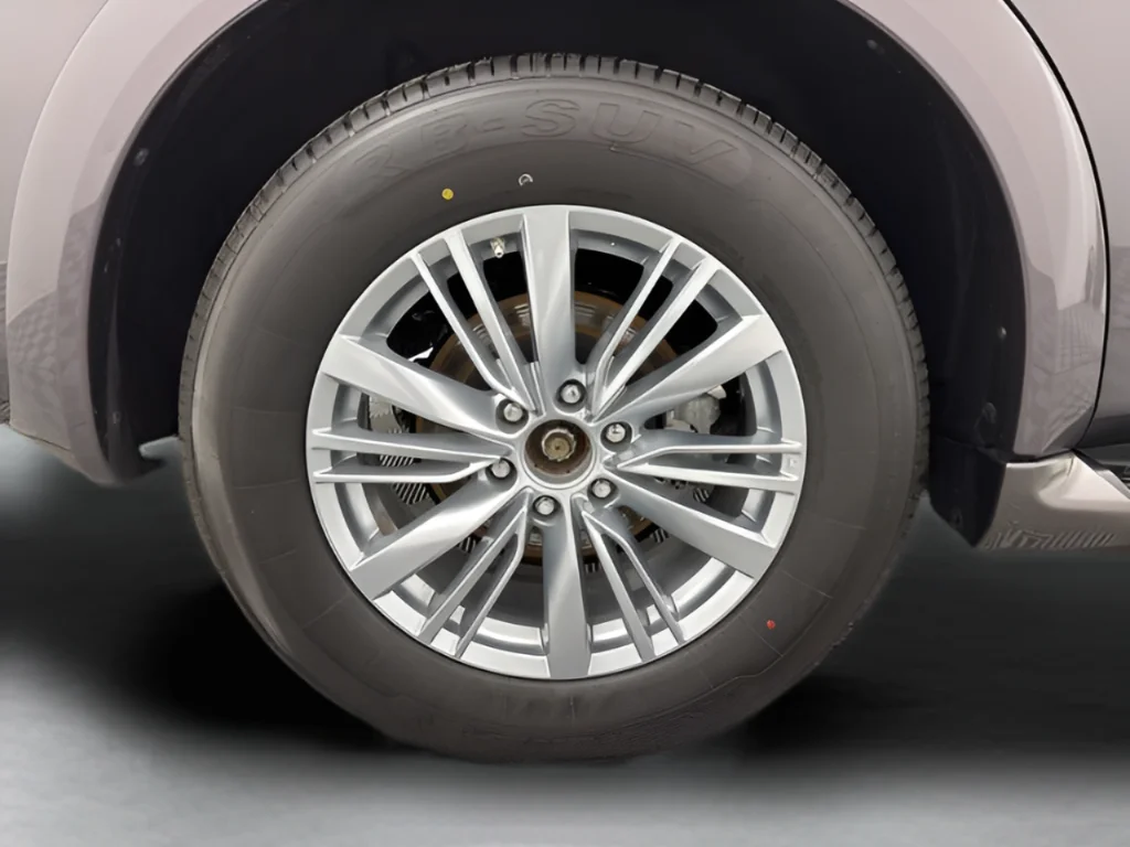 Used 2024 Anthracite Gray INFINITI LUXE image 42