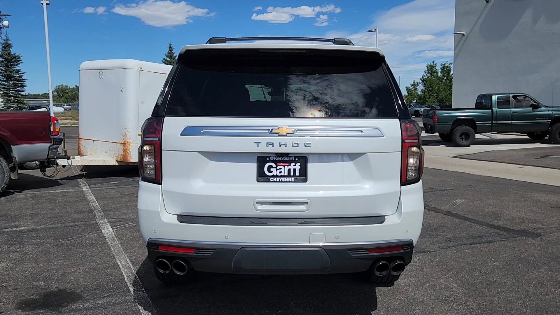 Used 2021 Iridescent Pearl Tricoat Chevrolet High Country image 22