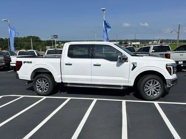 New 2026 Oxford White Ford Lariat image 2