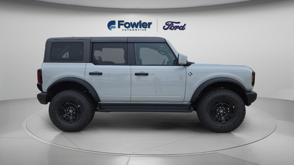 New 2026 Avalanche Gray Ford Outer Banks® image 8