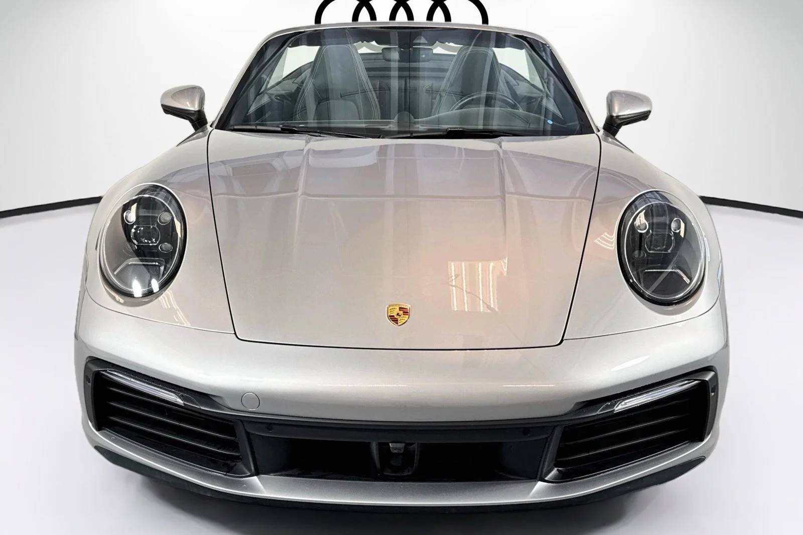 Used 2020 Gt Silver Metallic Porsche Carrera image 2